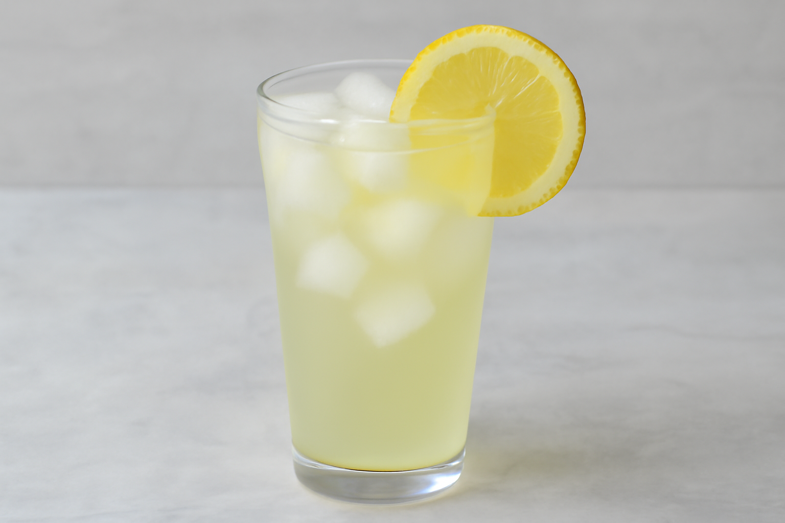 Bevanda al limone fresca